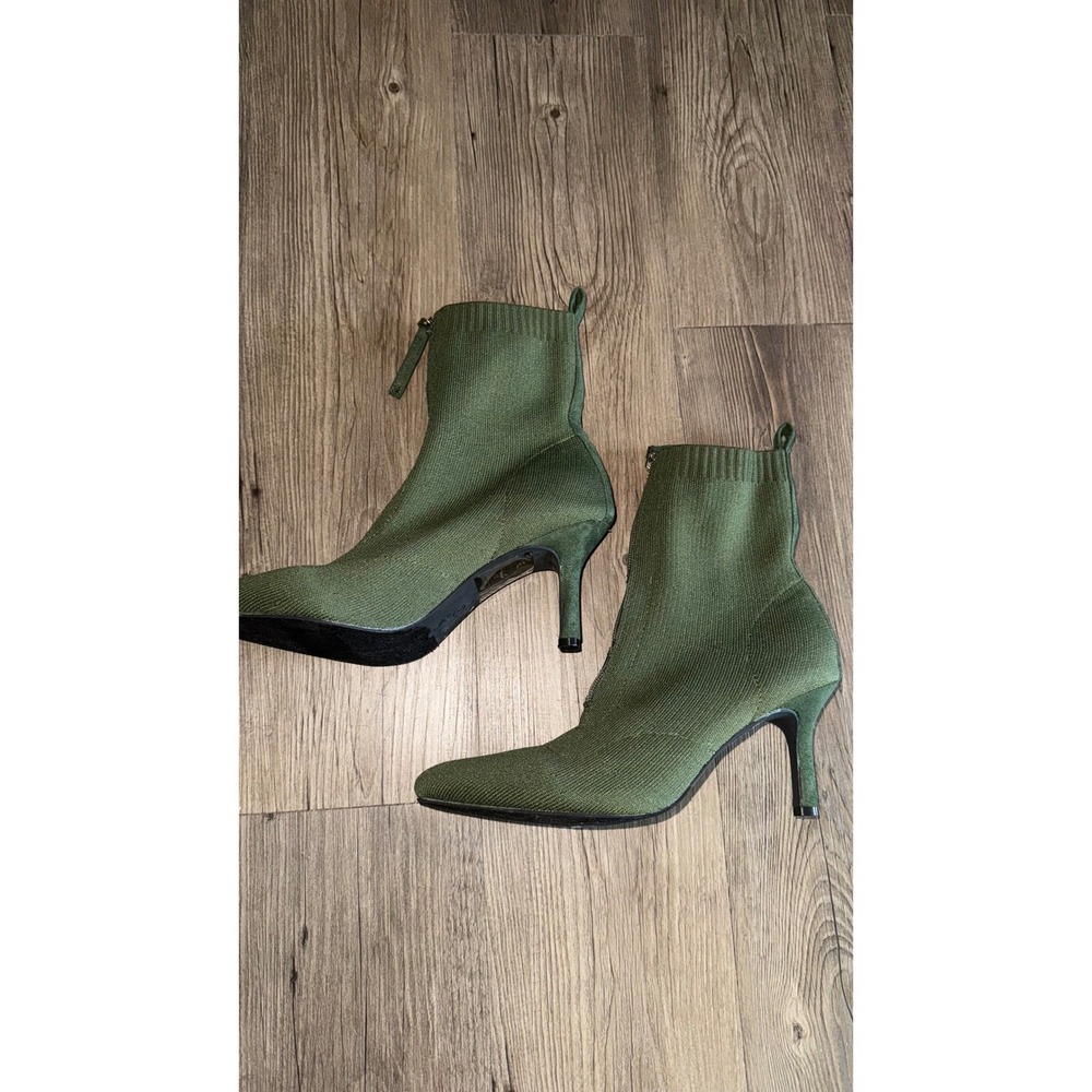Jessica Carlyle Olive Green Knit Sock Boots Pointed Toe Front Zip Kitten‎ Heel 9